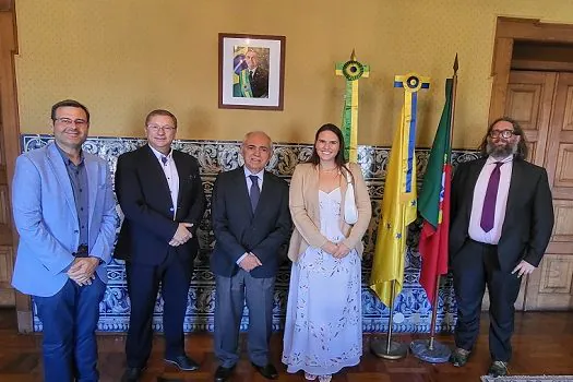 Embaixador brasileiro em Portugal recebe Casa do Brasil – Terras de Cabral