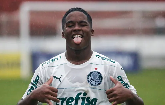 Endrick faz 16 anos e assinará 1º contrato profissional; veja planos do Palmeiras