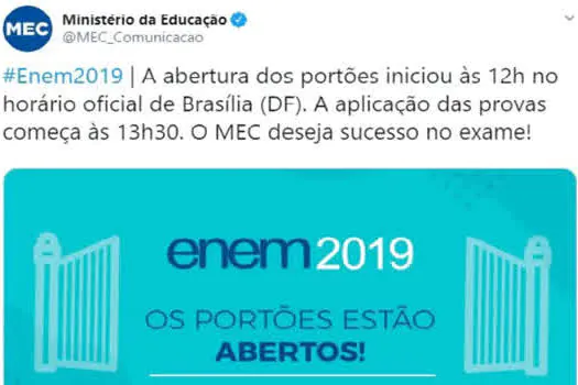 Perfil oficial do MEC informa horário errado de abertura dos portões do Enem