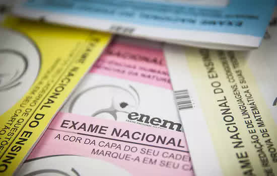 Seis assuntos que podem ser tema da redação do Enem 2021