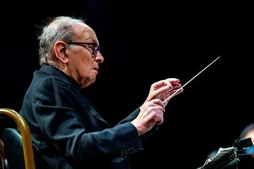 Ennio Morricone, conhecido por sua arte nas salas de cinema, morre aos 91 anos