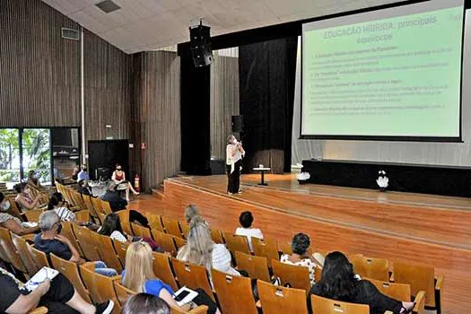 Santo André assina protocolo de intenções com instituição especializada em ensino híbrido