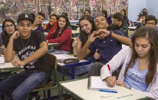 Governo do Estado abre 1.090 vagas para estágio de estudantes do ensino médio