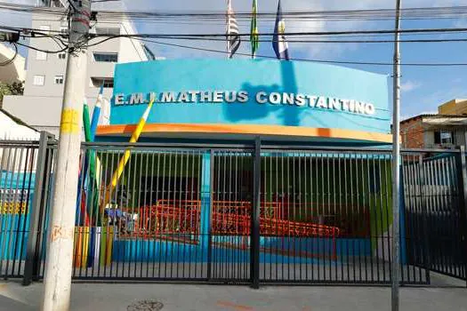 Prefeito Auricchio entrega mais uma escola revitalizada: EMI Matheus Constantino