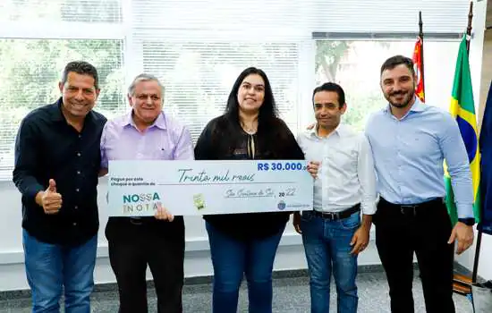 São Caetano entrega premiação de R$ 60 mil do Programa Nossa Nota