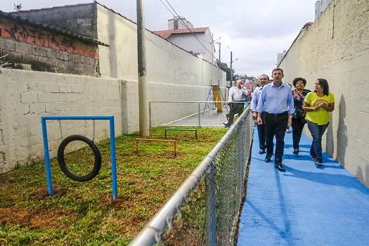 Prefeito Orlando Morando entrega Viela Pet Parque do bairro Planalto