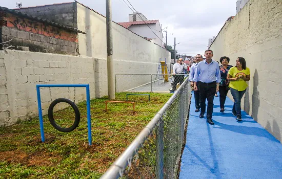 Prefeito Orlando Morando entrega Viela Pet Parque do bairro Planalto