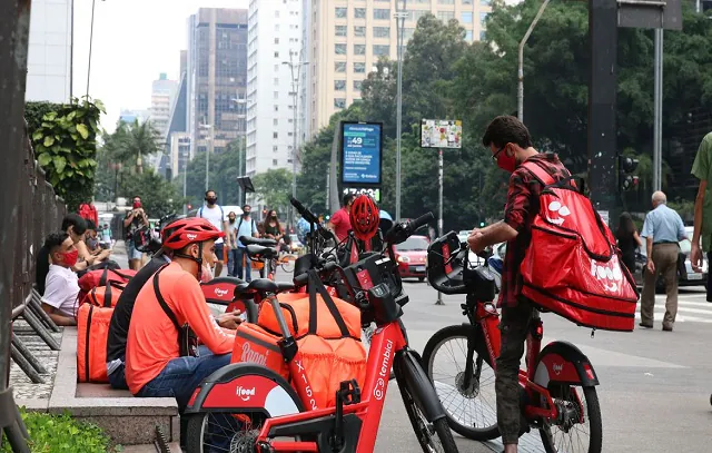 Trabalho por aplicativo: Governo prevê apresentação de projeto em setembro