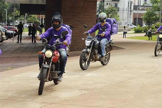 Empresário cria desafio azul dentro de sua empresa