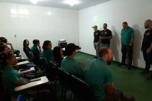 Equipe Ambiental de Ribeirão Pires ministra curso para servidores de Diadema