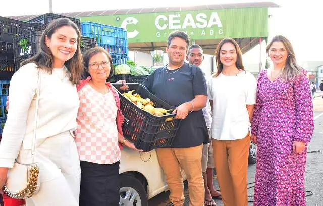 Comitiva de Araçatuba conhece ações do Fundo Social de Solidariedade de Santo André