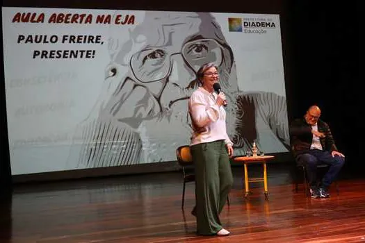 Diadema realiza aula aberta em dia de Mobilização Nacional pelo direito à EJA