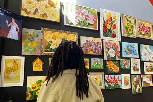 Escola de Artes de Ribeirão Pires inaugura exposição “Traços da Primavera”