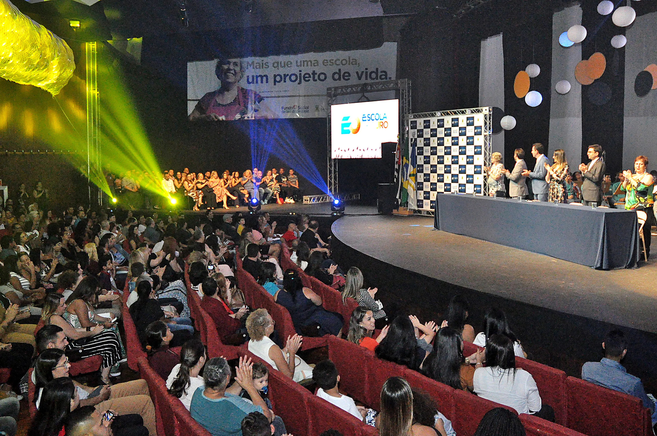 Escola de Ouro Andreense capacita 562 alunos