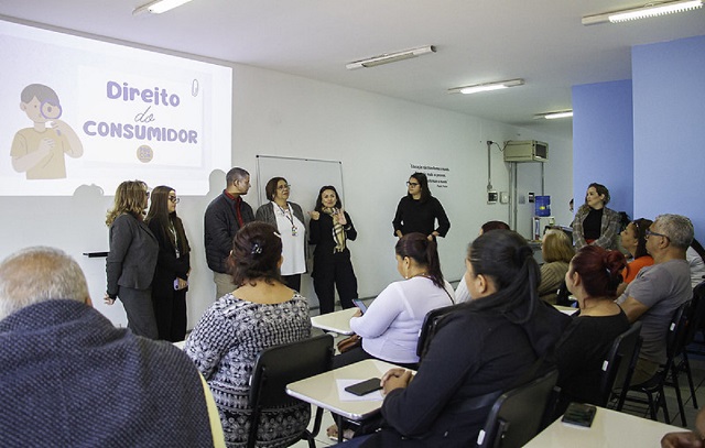 Escola para o Consumo capacita empreendedores para festa de São João de Diadema