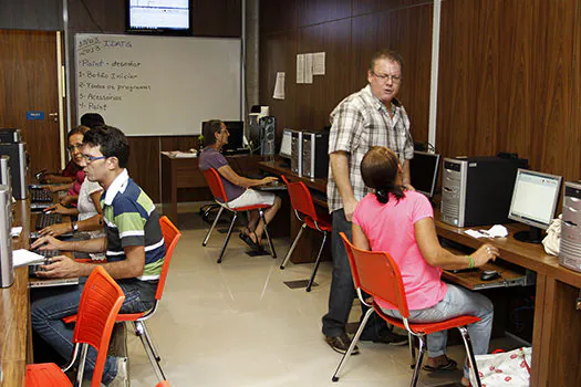 Escola de Informática de São Caetano abre inscrições para 2016