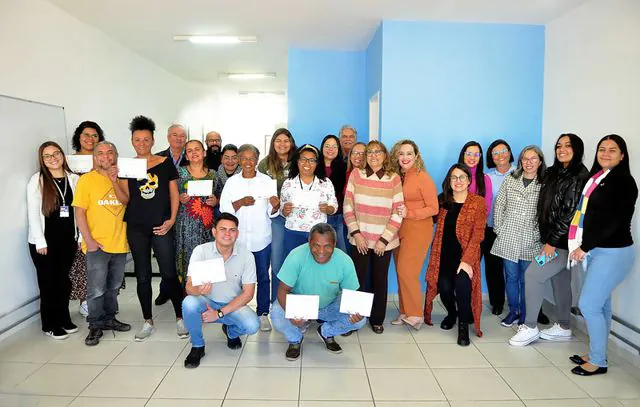 Procon Diadema forma primeira turma da Escola para o Consumo