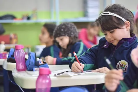 Ribeirão Pires aumenta verba de APMs para escolas municipais