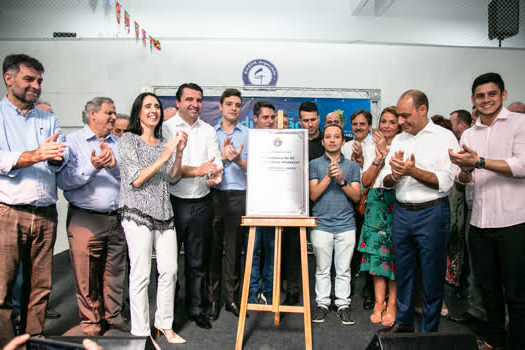 Escola Oscar Niemeyer é entregue totalmente revitalizada em São Caetano