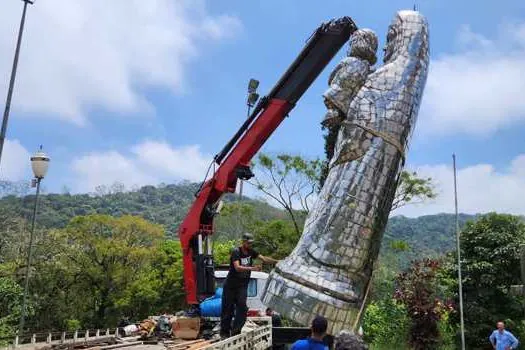 Ribeirão Pires instala escultura em homenagem à Nossa Senhora do Pilar