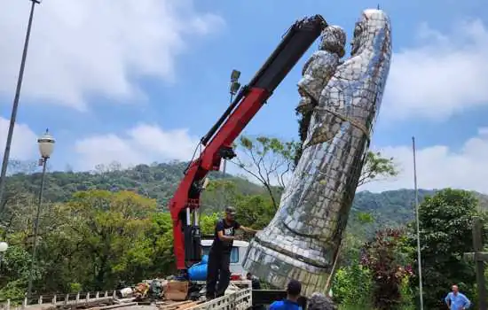 Ribeirão Pires instala escultura em homenagem à Nossa Senhora do Pilar