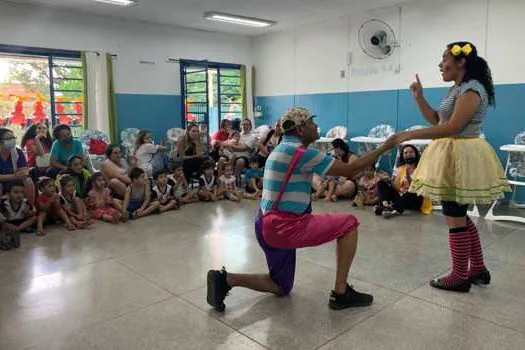 Escola de Ribeirão Pires promove espetáculo sobre bullying