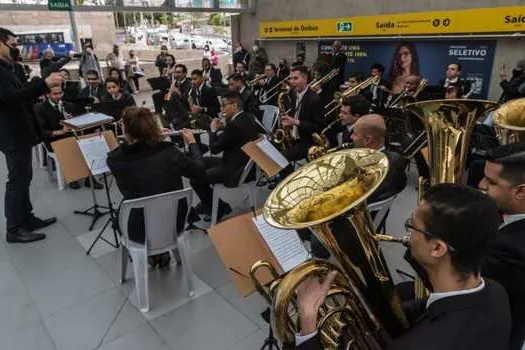 Estação Vila Sônia da Linha 4-Amarela recebe apresentações musicais