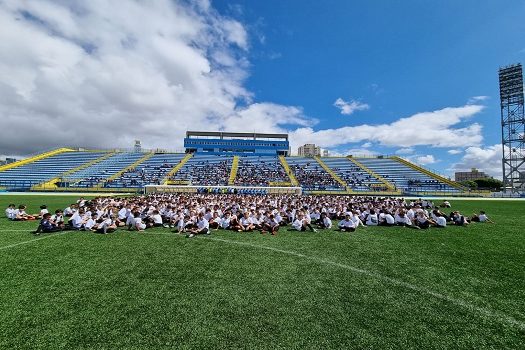 Mais de 2200 jovens comparecem a peneira do Santo André FC