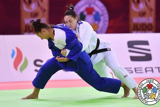 Ippon relâmpago dá bronze a Mayra Aguiar no Grand Slam de Budapeste