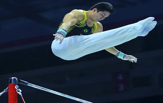 Brasil vai à final por equipes do Mundial de Ginástica Artística