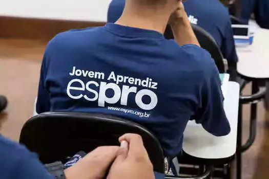 Centro de SP ganha espaço de treinamento de jovens para o mercado de trabalho