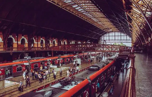 Escada rolante da Plataforma 1 da Estação da Luz será interditada para manutenção