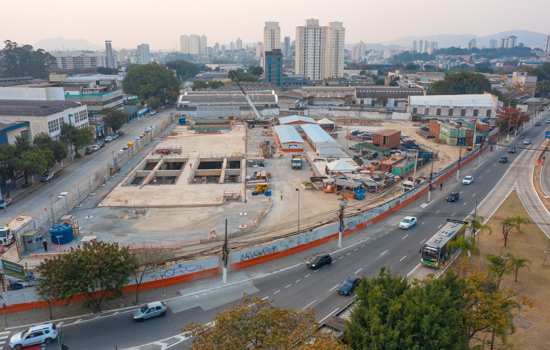 Linha Uni participa de congresso sobre tecnologia metroferroviária