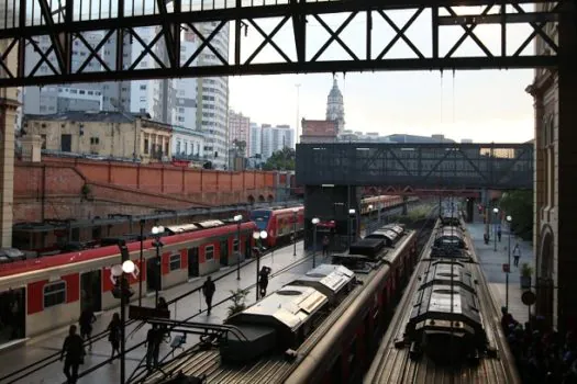 Maquinista da CPTM mata um colega a tiros na Estação da Luz