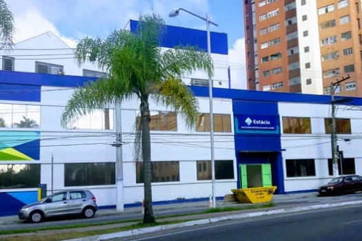 Estácio realiza atendimento para ajudar contribuintes a declararem o IR em Santo André