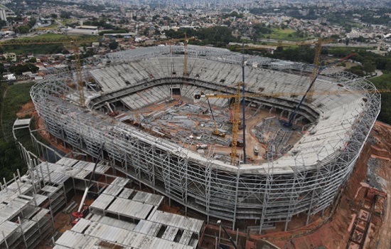 Gigante de aço: estádio do Galo chega a 47% das obras com 12 mil toneladas de aço