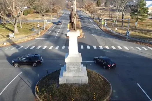 Virgínia, nos EUA, vai remover última estátua de general confederado do Estado