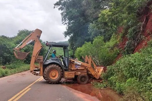 Governo mineiro anuncia recursos para recuperação após temporais