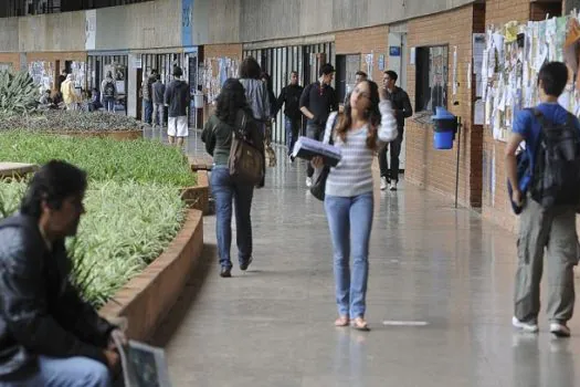 Rede Brasileira de Mulheres Cientistas lança campanha #AssédioZero