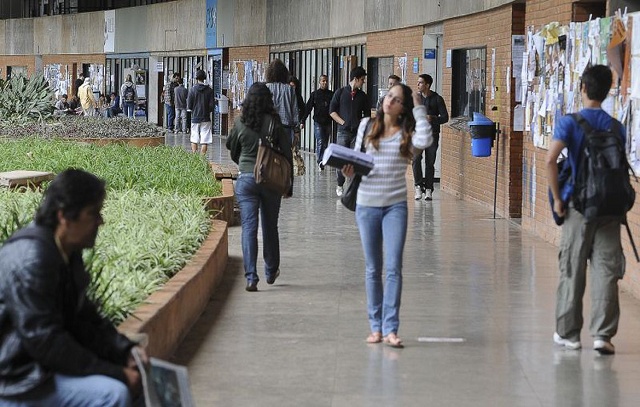 Rede Brasileira de Mulheres Cientistas lança campanha #AssédioZero