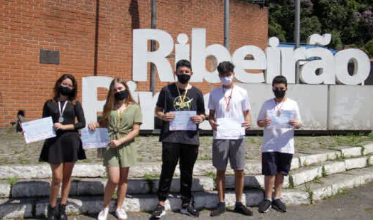 Alunos de Ribeirão Pires são medalhistas na Olimpíada de Astronomia e Astronáutica