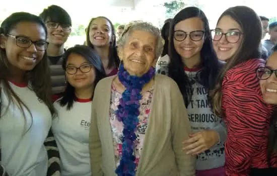 Centro Paula Souza valoriza o Dia do Idoso com cursos e ações sociais