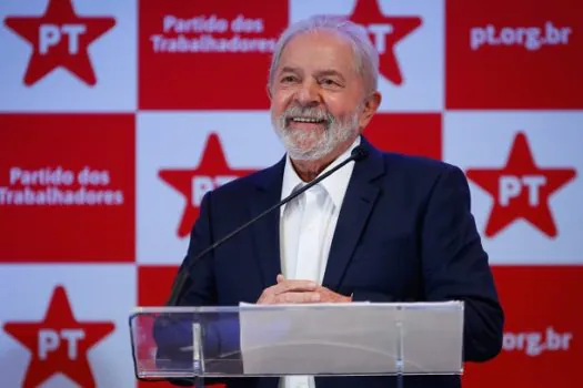 PT cobra até R$ 20 mil para jantar de aniversário com Lula