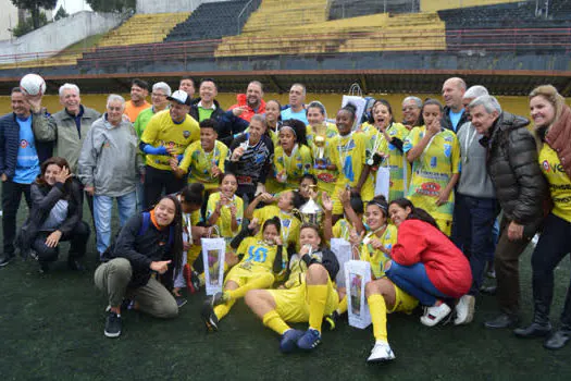 São Bernardo do Campo recebe futebol solidário _x000D_