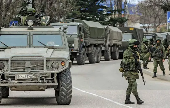 Ucrânia: Forças russas se retiram do norte do país e focam no leste