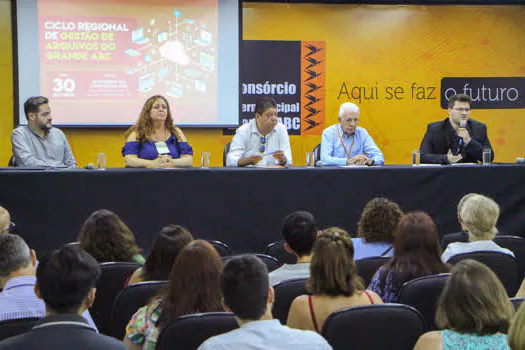 Experiências e desafios da gestão documental marcam evento no Consórcio