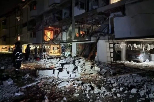 Explosão em condomínio residencial deixa 4 feridos em Campos do Jordão