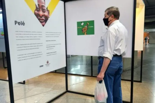 Estação Paraíso recebe exposição em homenagem ao ex-jogador Pelé