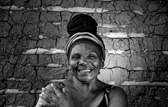 Protagonismo feminino pelas lentes de Ricardo Martins chega ao Centro de Culturas Negras