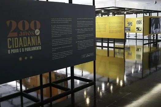 Exposição no Senado homenageia os 200 anos da Independência do Brasil